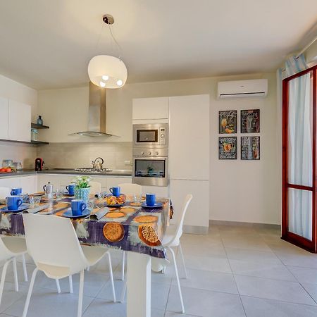 Casa Del Faro - Happy Rentals Песк'єра-дель-Гарда Екстер'єр фото