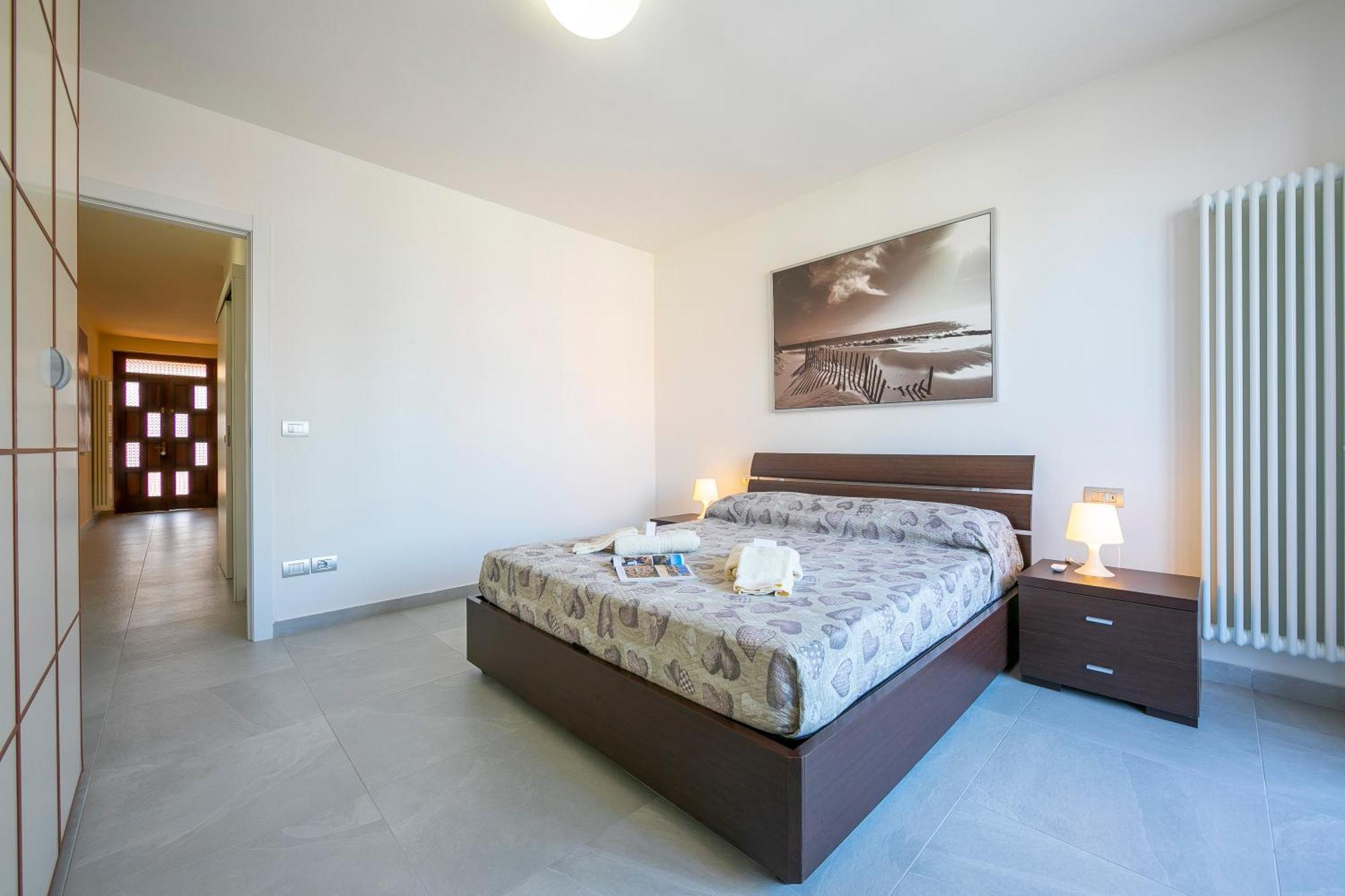 Casa Del Faro - Happy Rentals Песк'єра-дель-Гарда Екстер'єр фото